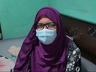 I fucked my lover in an empty house.