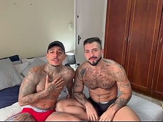 ENTERRANDO NO CUZ&Atilde_O DO URSINHO