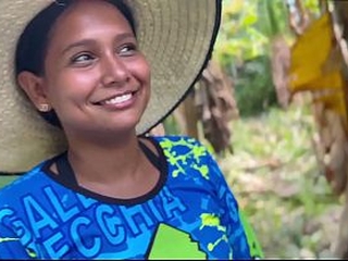 campesina inocente es follada a cambio de unas gallinas 12 min1080p